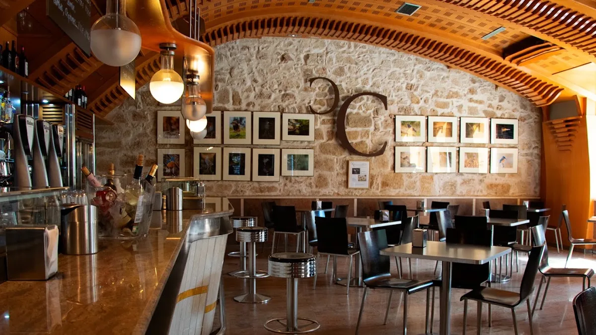 Salón de la cafetería del Casino de Salamanca